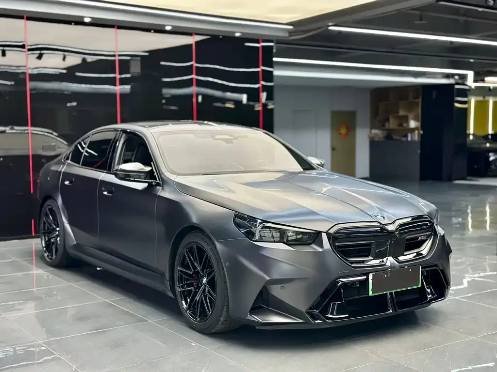 BMW M5 New Energy 2025 из CN, фото 2
