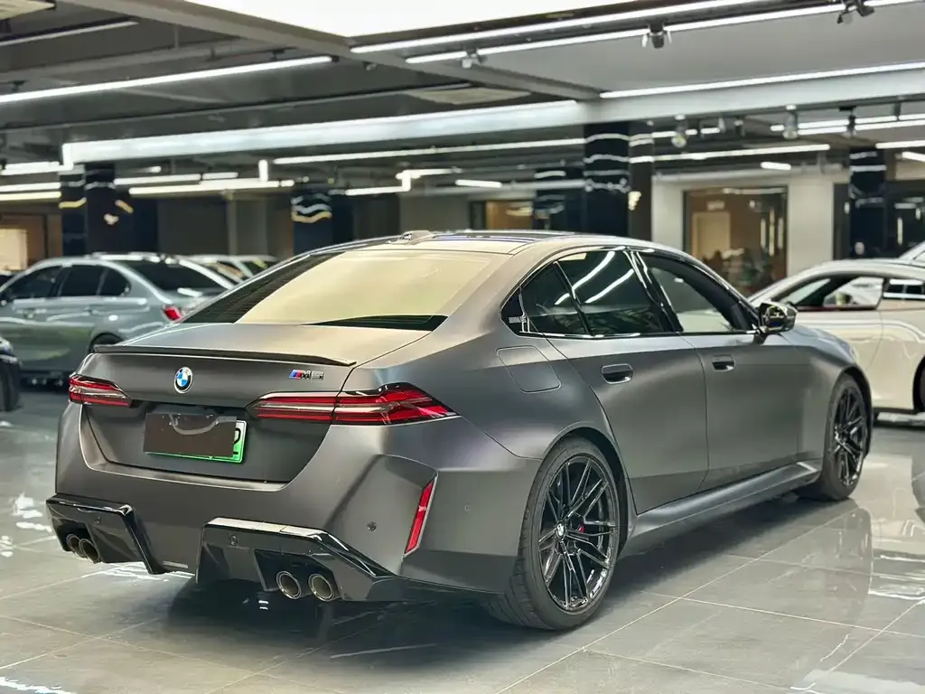 BMW M5 New Energy 2025 из CN, фото 6