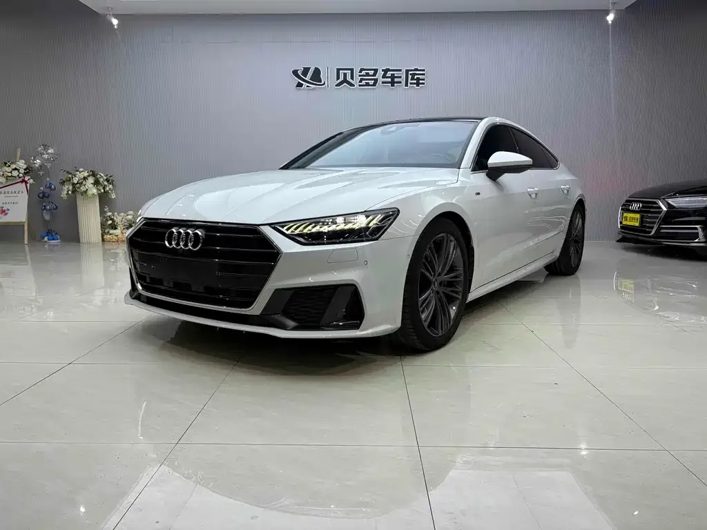 Audi A7 2022 из CN, фото 1