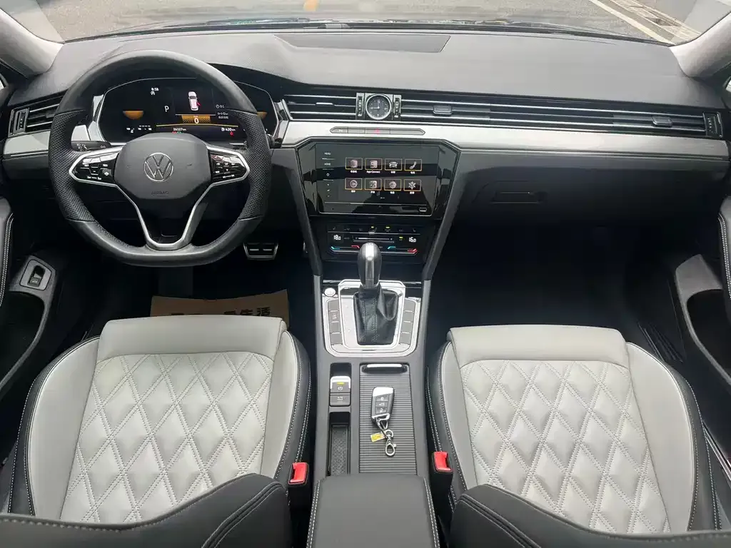 Volkswagen Magotan 2024 из CN, фото 10