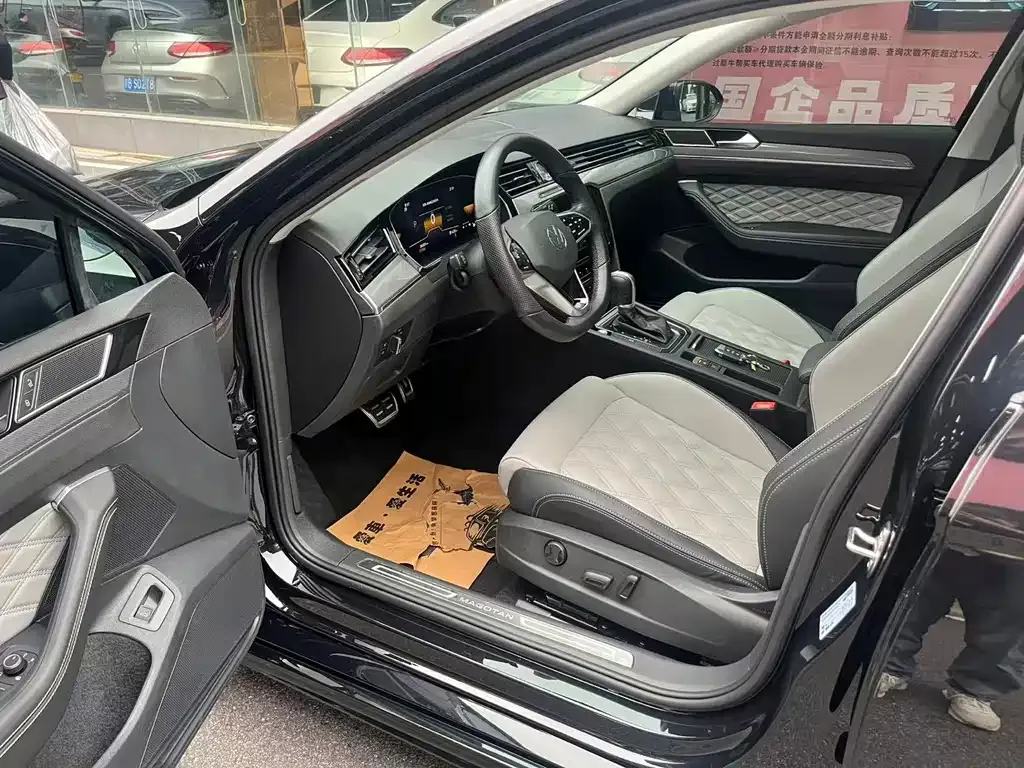 Volkswagen Magotan 2024 из CN, фото 7