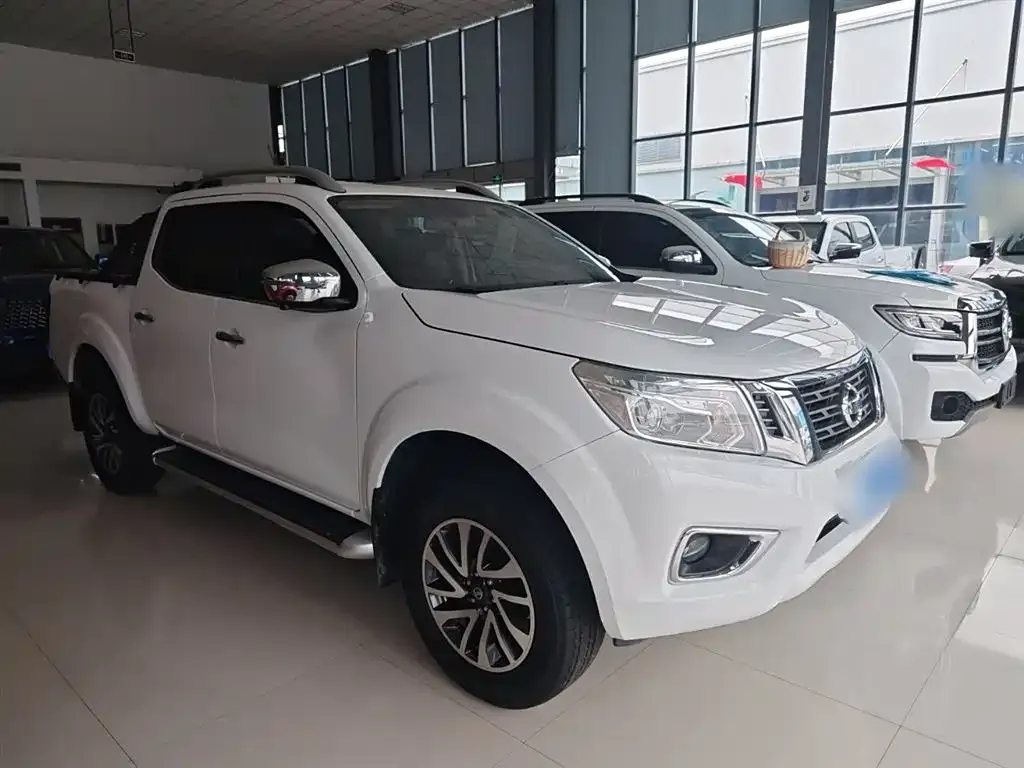 Nissan Navara 2023 из CN, фото 7