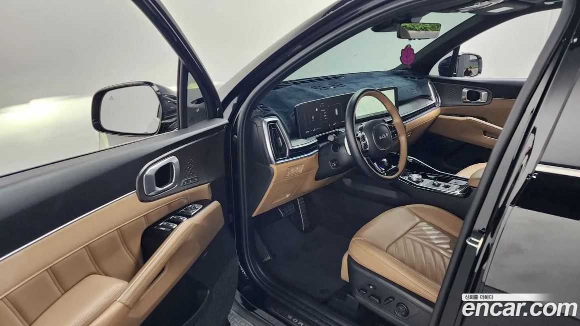 Kia Sorento — фото 10