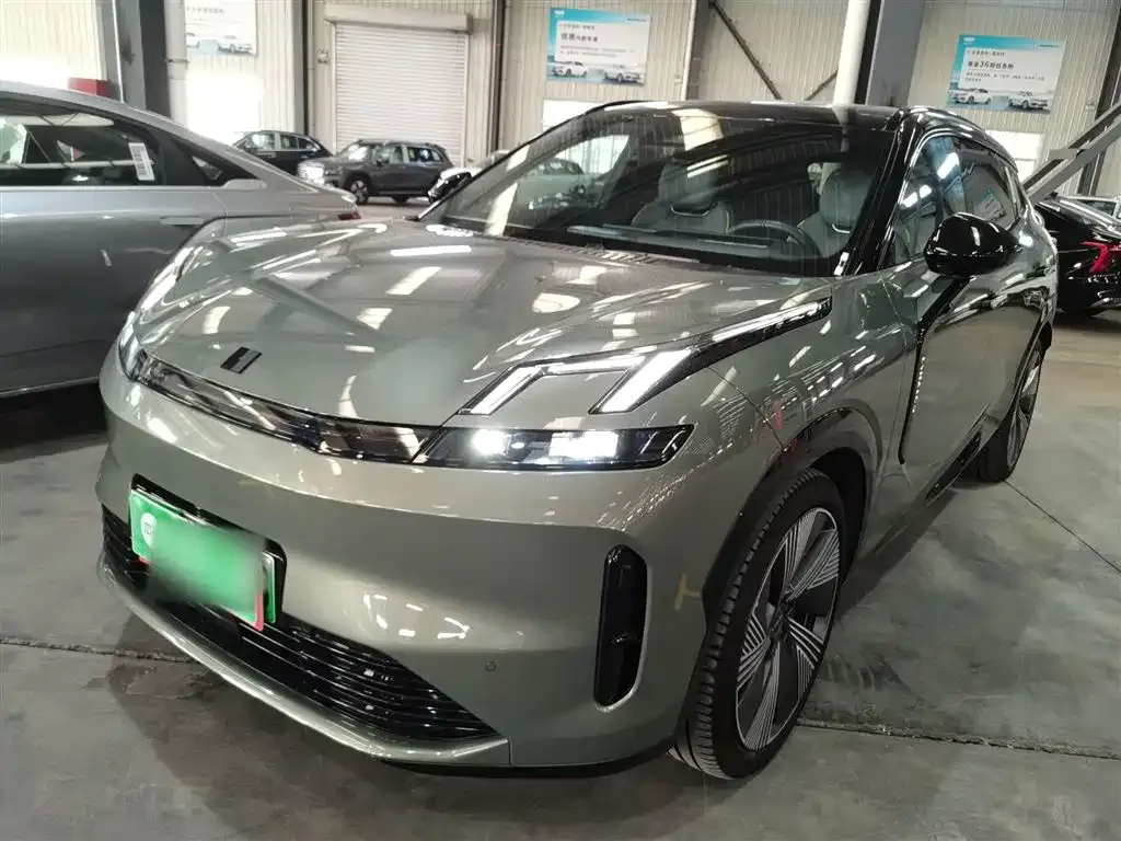 Lynk & Co 08 EM-P 2023 из CN, фото 2