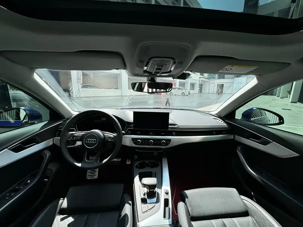 Audi A4L 2021 из CN, фото 6