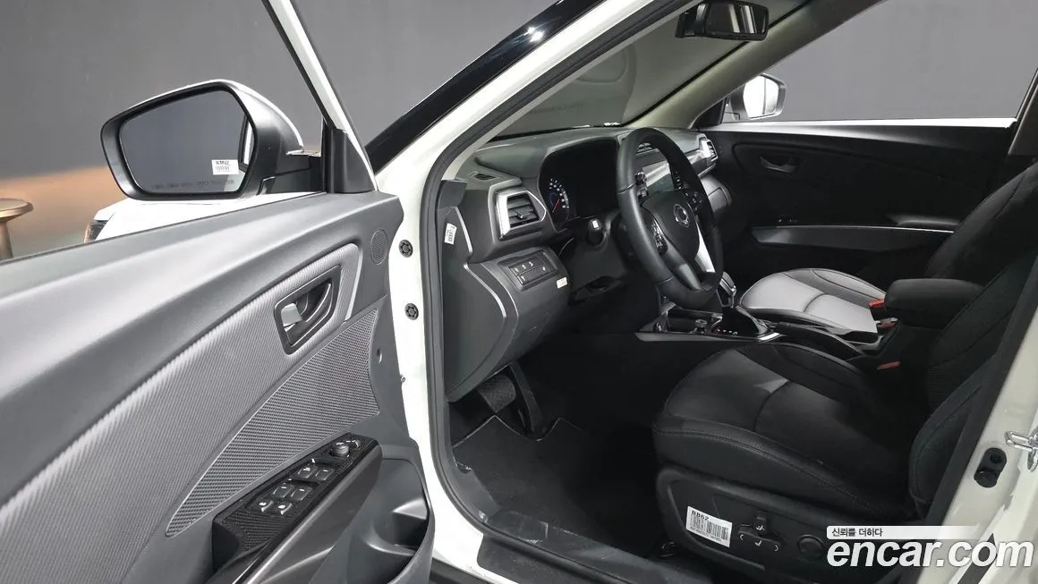 KG Mobility (Ssangyong) TIBOLI 2025 из KR, фото 10