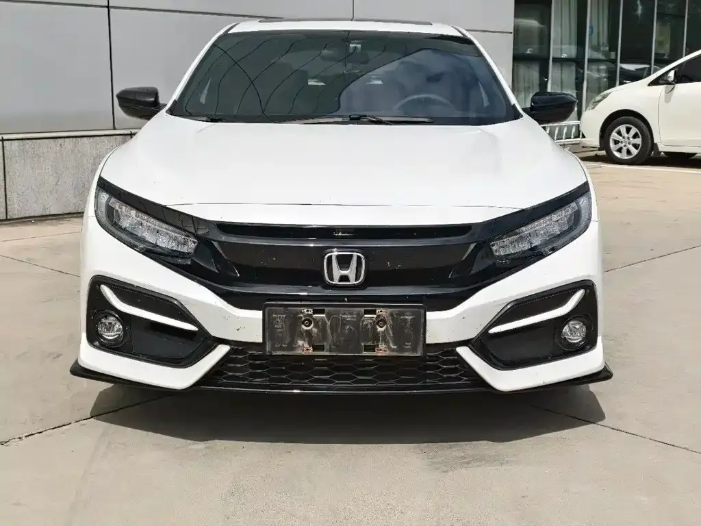 Honda Civic 2022 из CN, фото 2