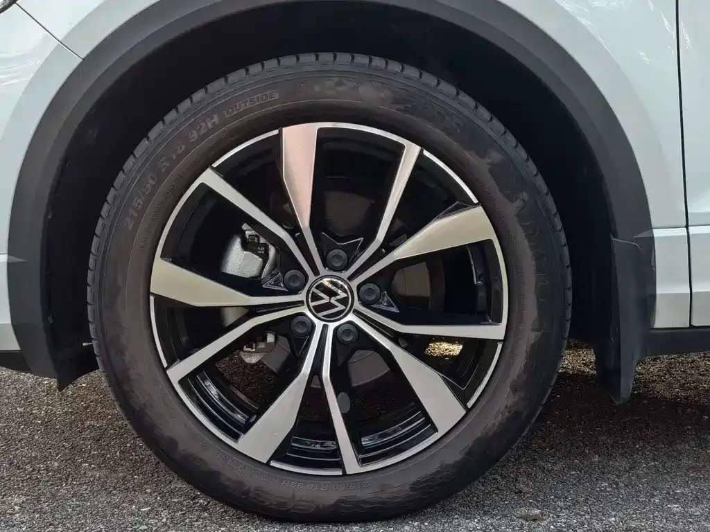 Volkswagen T-Roc 2024 из CN, фото 9