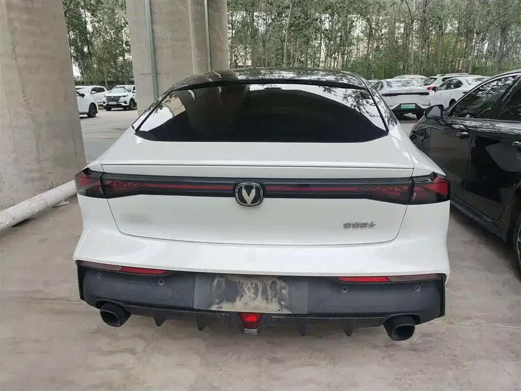 Changan UNI-V 2023 из CN, фото 8
