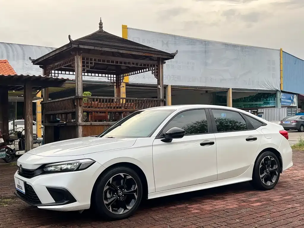 Honda Civic 2023 из CN, фото 1