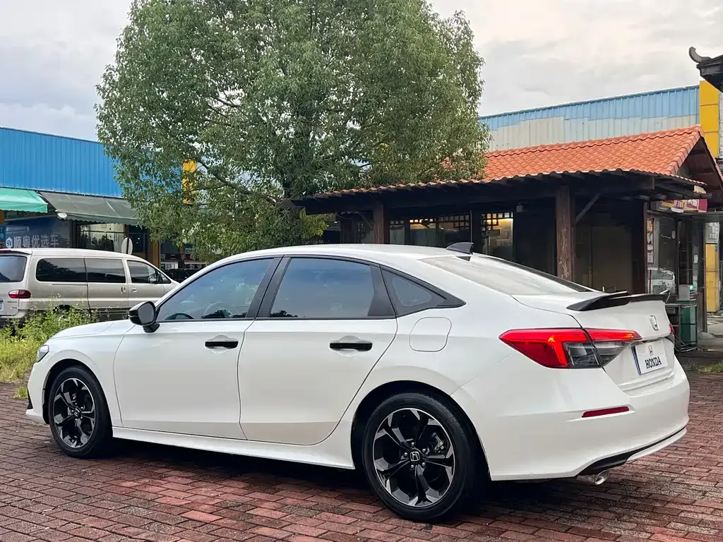 Honda Civic 2023 из CN, фото 9