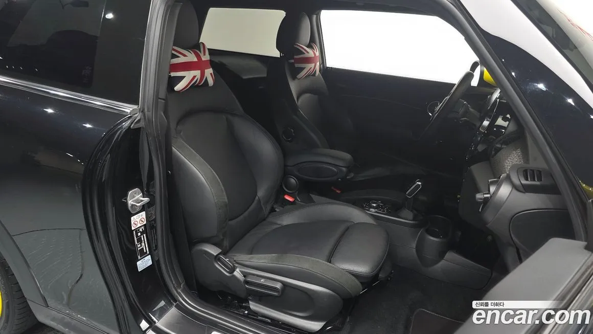 Mini Cooper 2023 из KR, фото 10