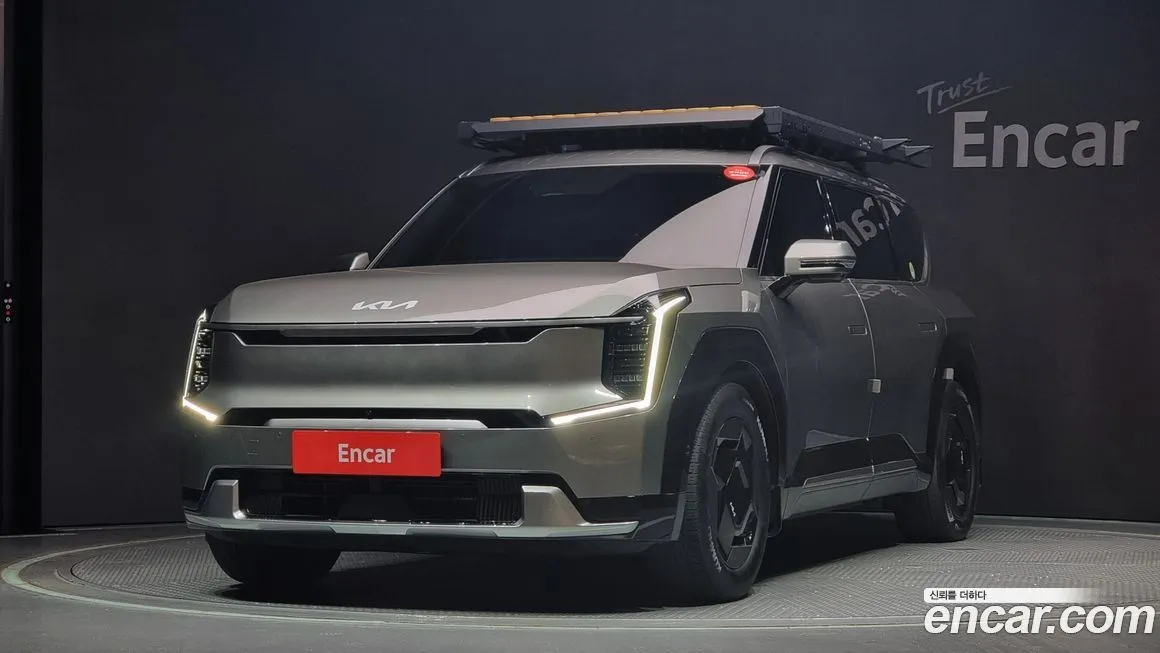 Kia EV9 2024 из KR, фото 1