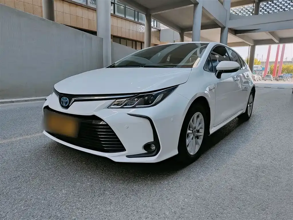 Toyota Corolla 2022 из CN, фото 1