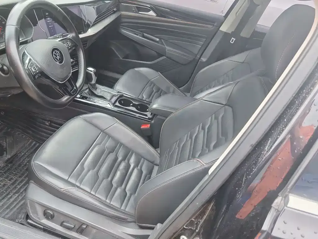 Volkswagen Passat 2021 из CN, фото 7