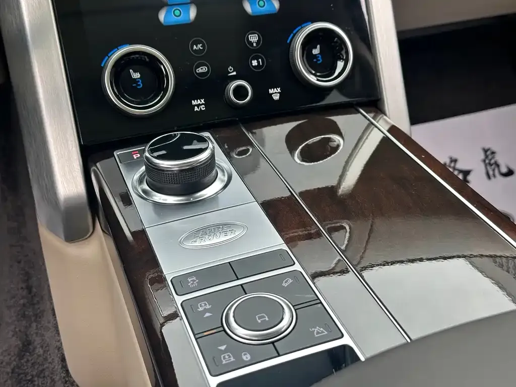 Land Rover Range Rover 2021 из CN, фото 8