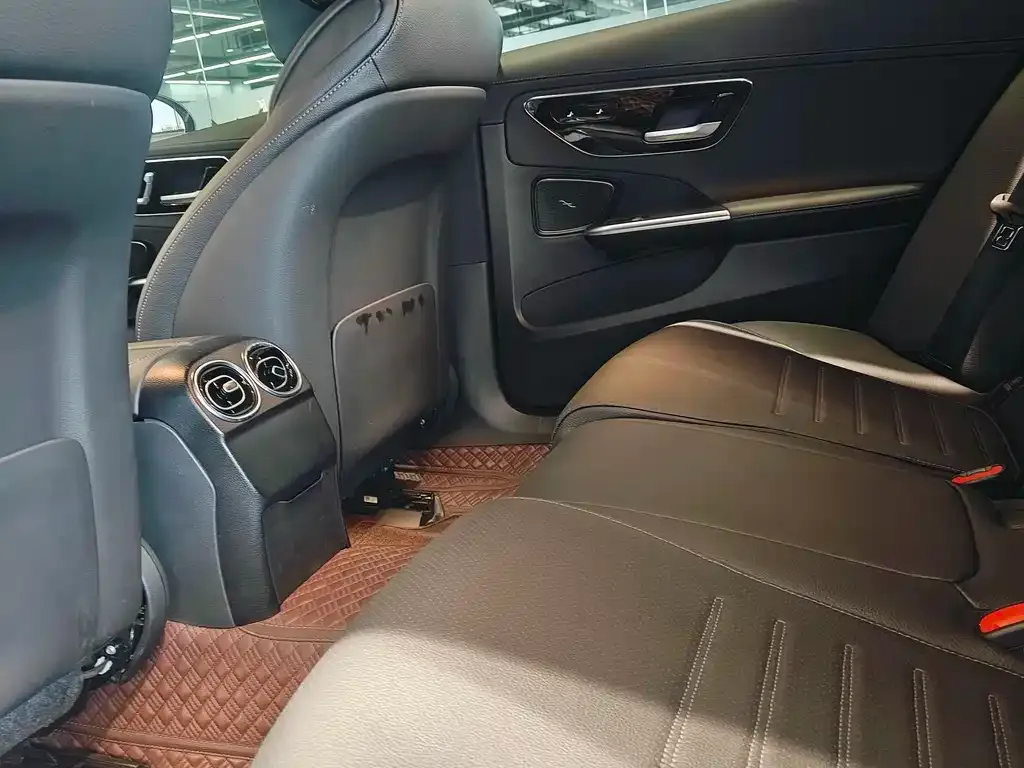 Mercedes-Benz C-Class 2023 из CN, фото 9