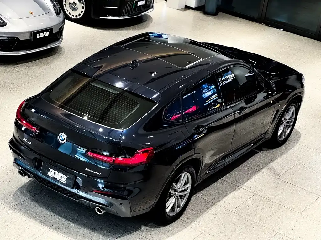 BMW X4 — фото 5