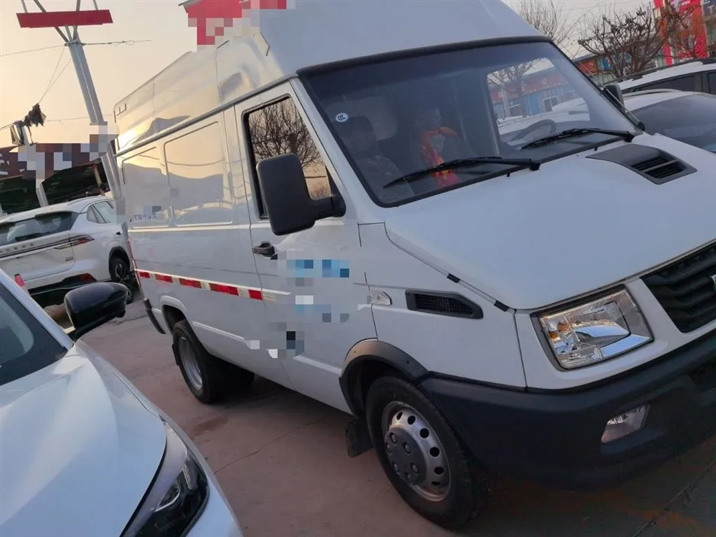 IVECO Daily 2022 из CN, фото 4