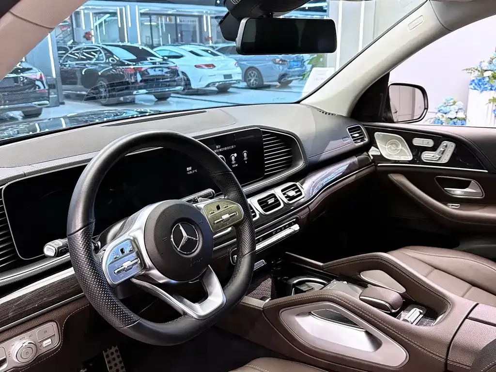 Mercedes-Benz GLS 2023 из CN, фото 5
