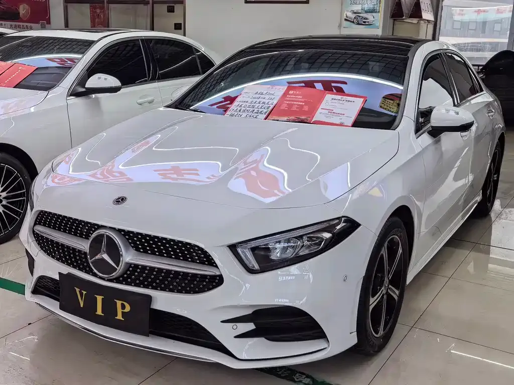 Mercedes-Benz A-Class 2023 из CN, фото 1