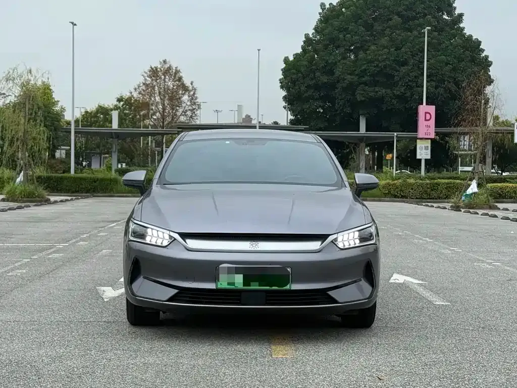 BYD Qin PLUS 2023 из CN, фото 2