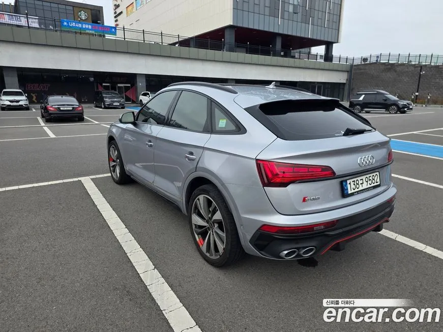 Audi SQ5 2021 из KR, фото 4