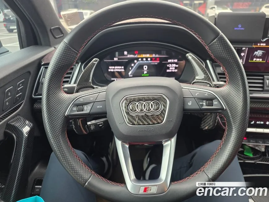 Audi SQ5 2021 из KR, фото 9
