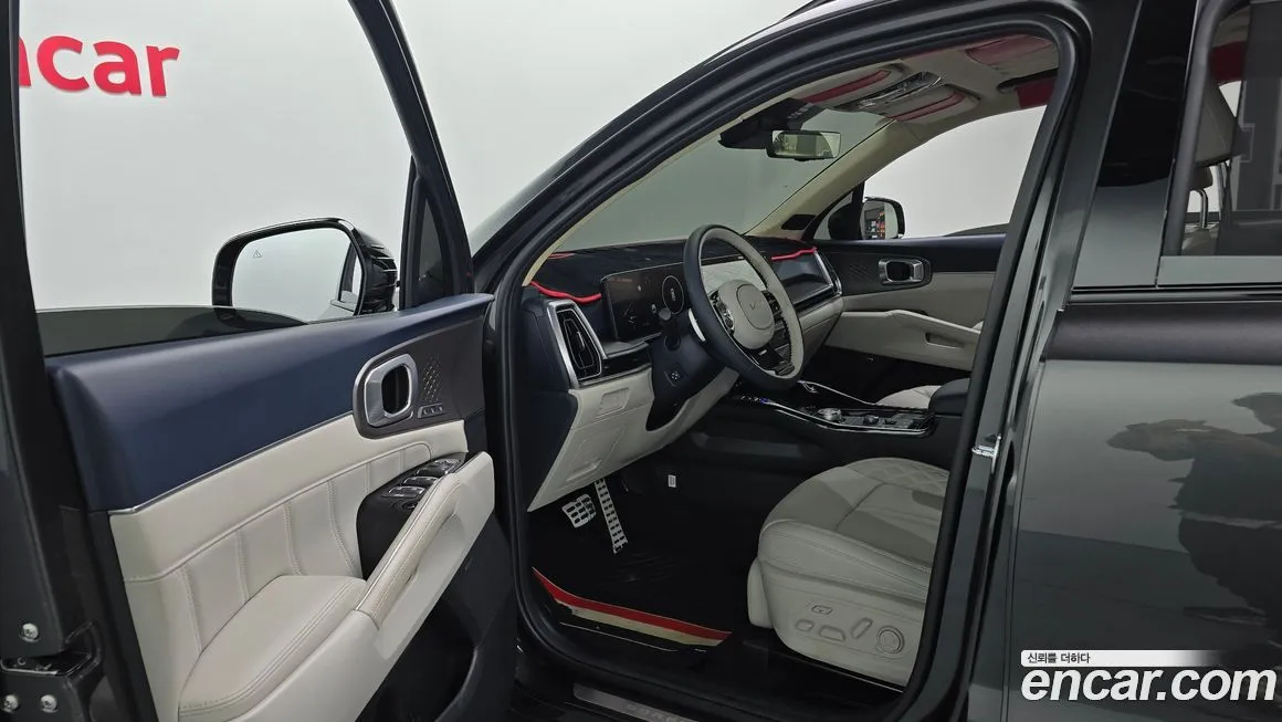 Kia Sorento — фото 10