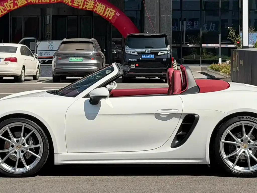 Porsche 718 2022 из CN, фото 3