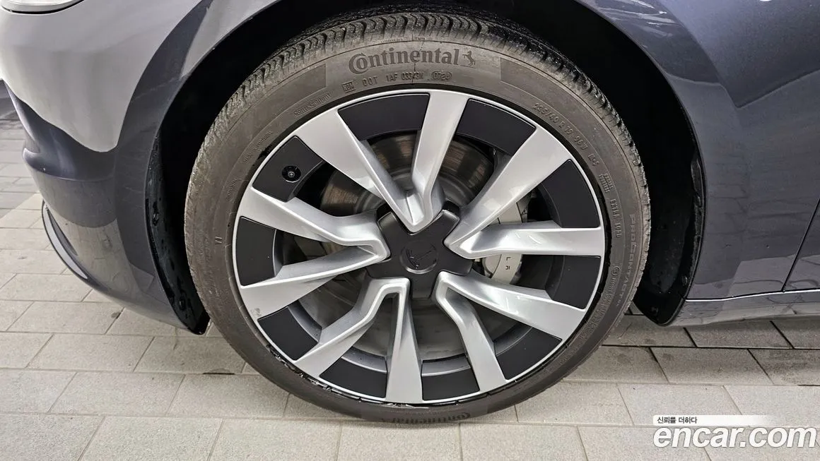 Tesla Model 3 2024 из KR, фото 5
