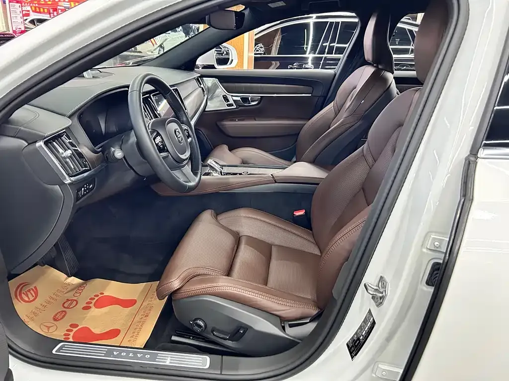 Volvo S90 2021 из CN, фото 10