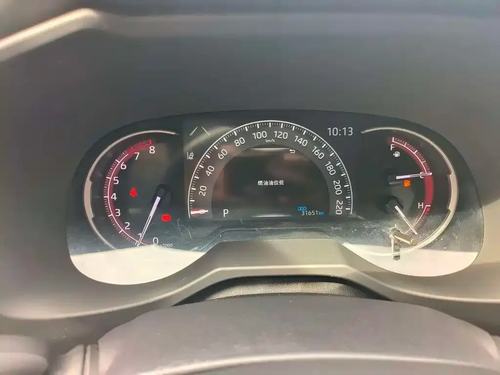Toyota RAV4 2023 из CN, фото 10