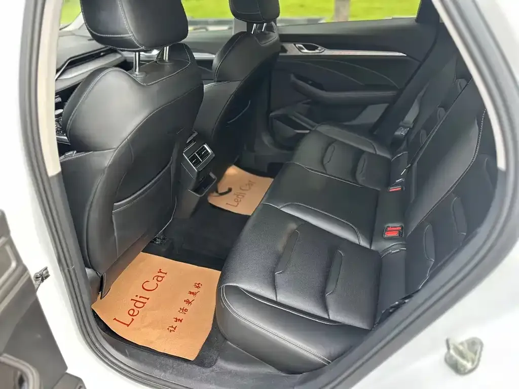 Geely Xingrui 2021 из CN, фото 8
