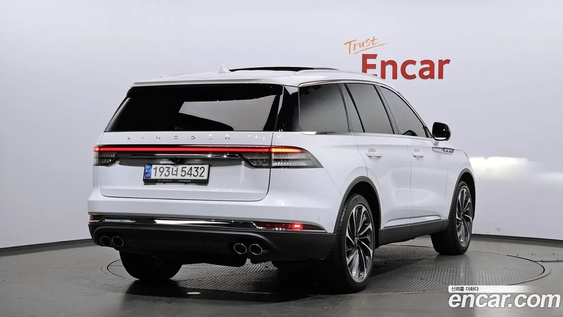 Lincoln Aviator 2021 из KR, фото 2