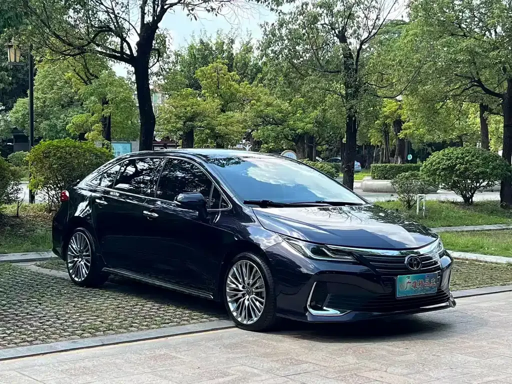 Toyota Allion — фото 3