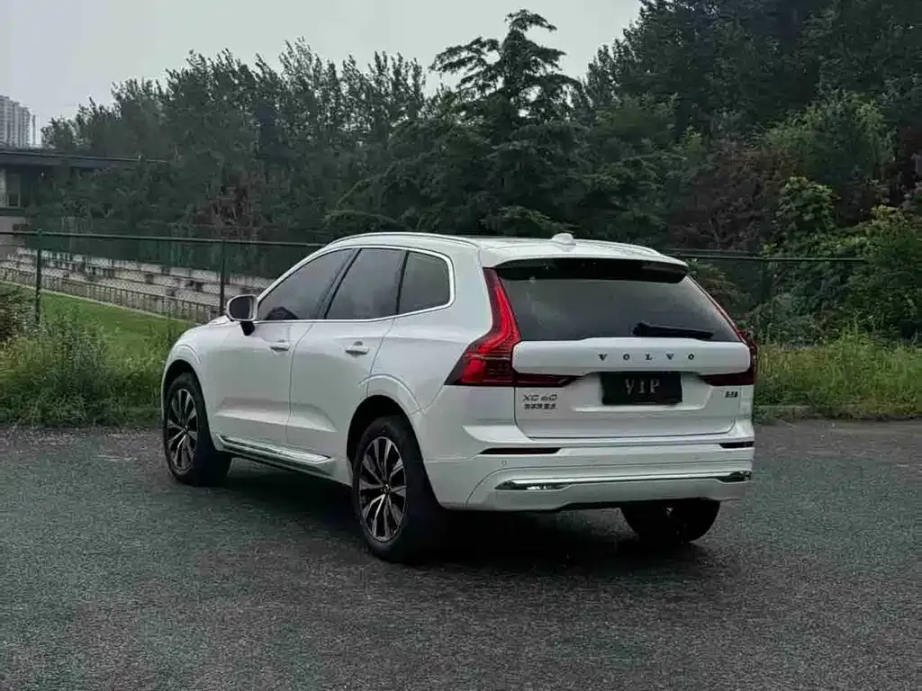 Volvo XC60 2023 из CN, фото 6
