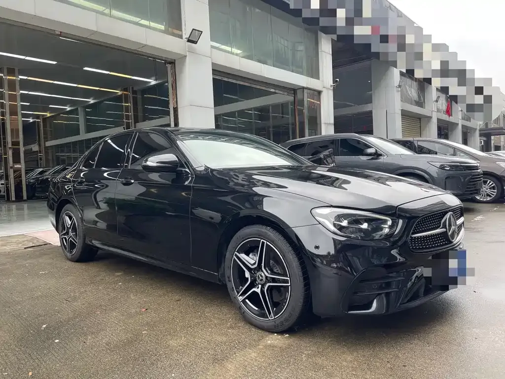 Mercedes-Benz E-Class (Import) — фото 3