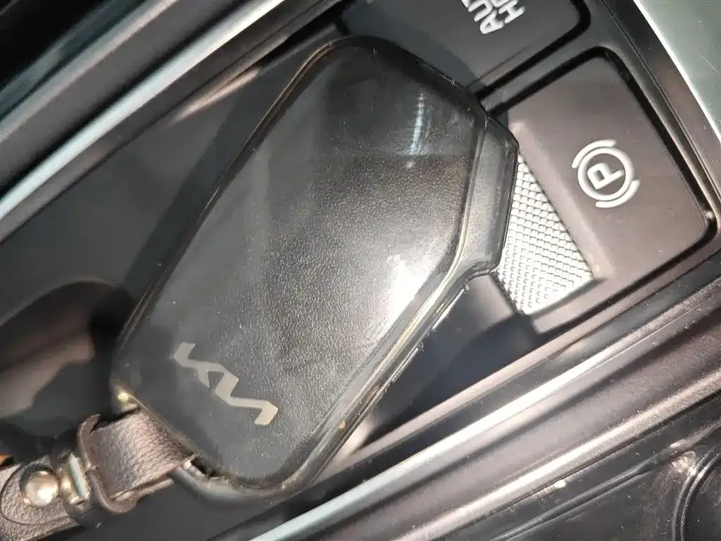 Kia Sportage 2024 из CN, фото 9