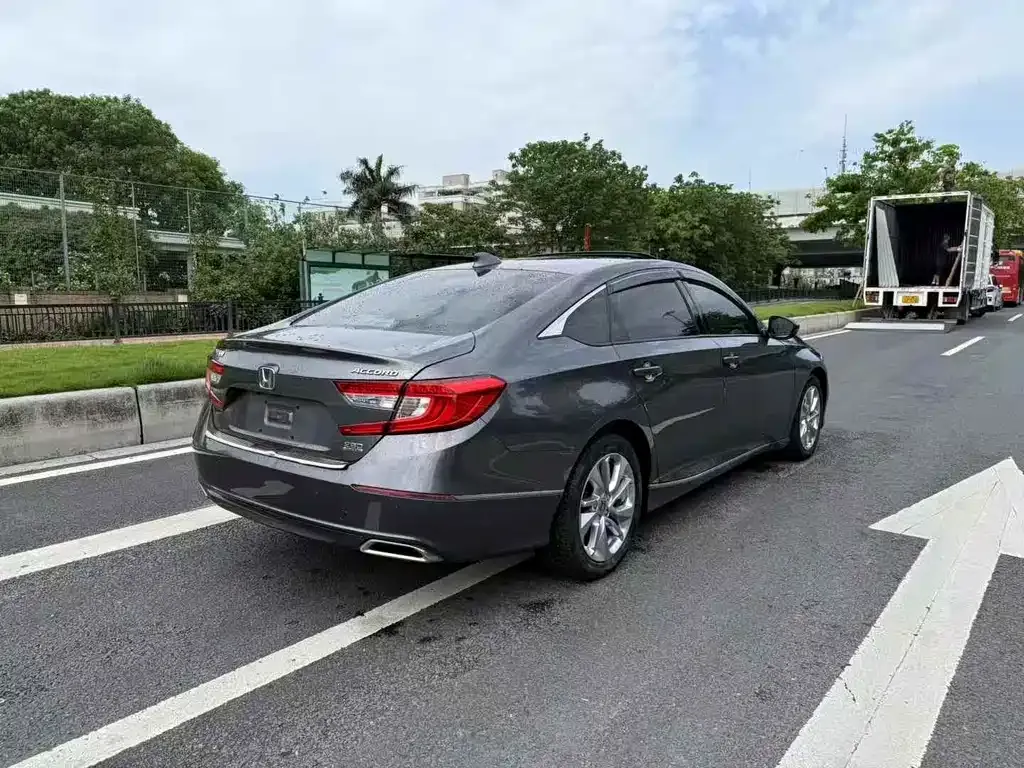 Honda Accord 2021 из CN, фото 3