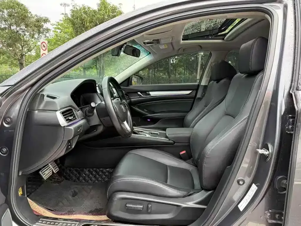 Honda Accord 2021 из CN, фото 5