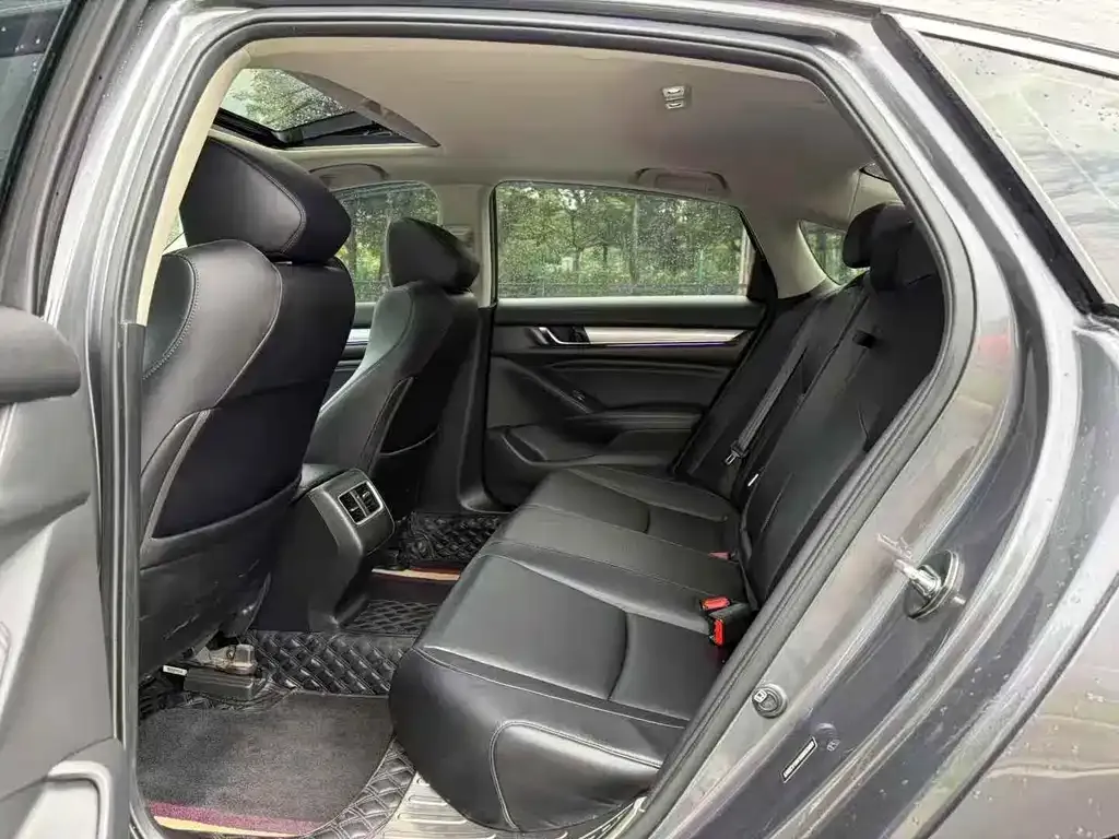 Honda Accord 2021 из CN, фото 6