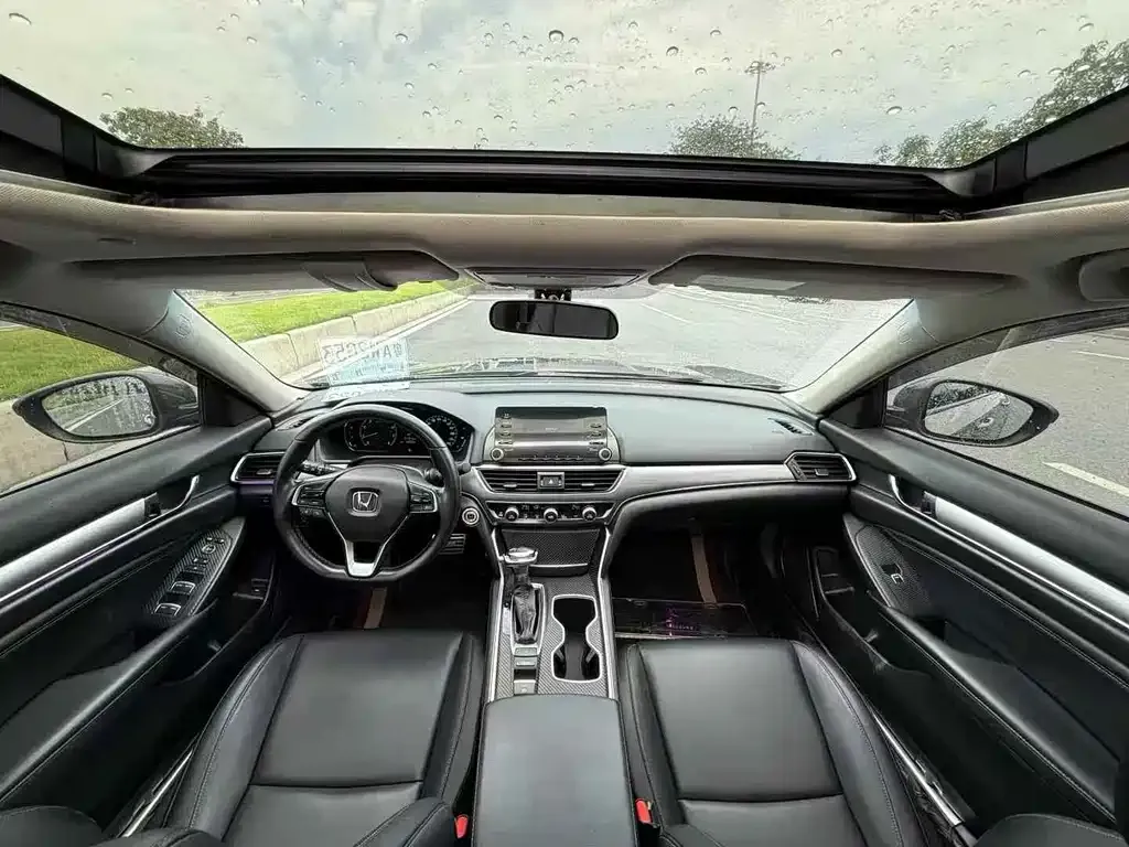 Honda Accord 2021 из CN, фото 7