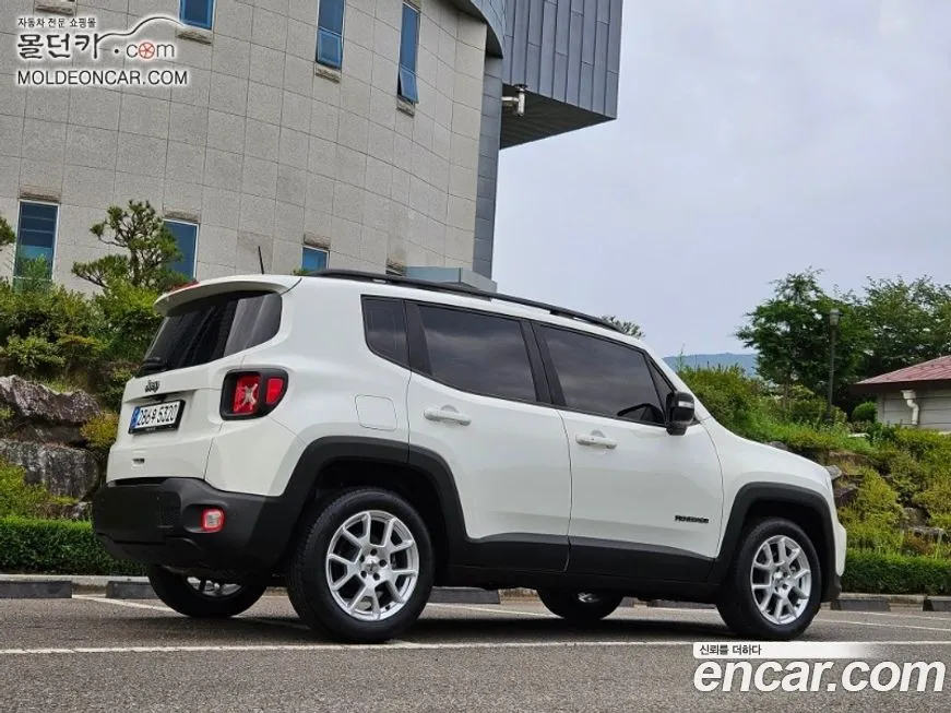 Jeep Renegade 2022 из KR, фото 2