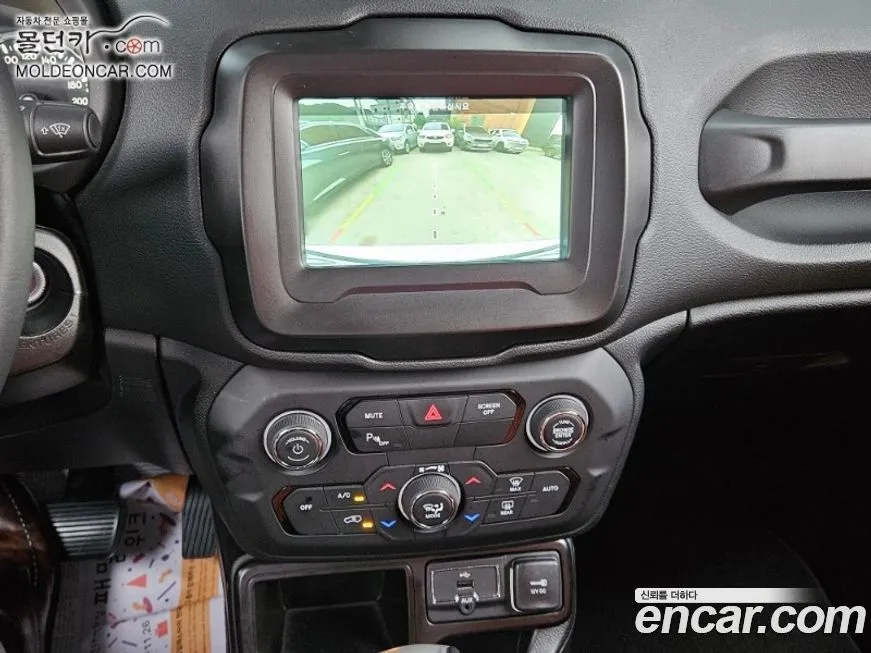 Jeep Renegade 2022 из KR, фото 8