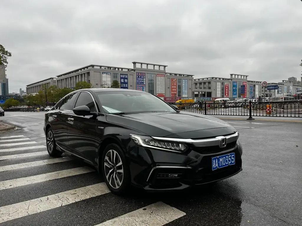 Honda Inspire 2021 из CN, фото 2