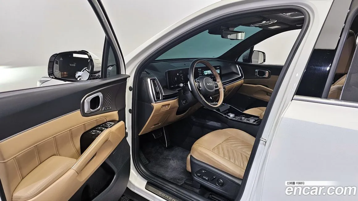 Kia Sorento — фото 10