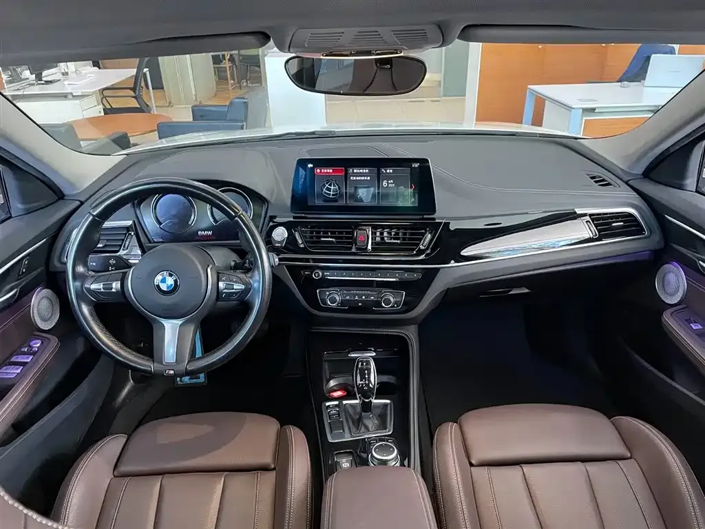 BMW 1 Series 2023 из CN, фото 7