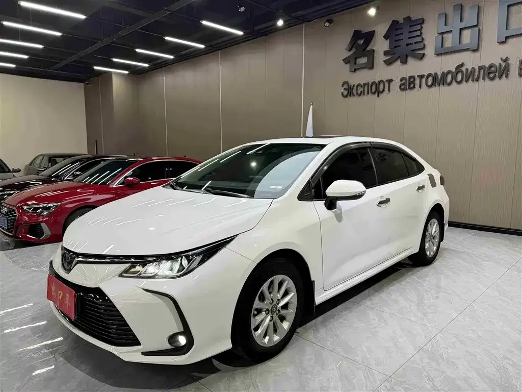 Toyota Corolla 2021 из CN, фото 1