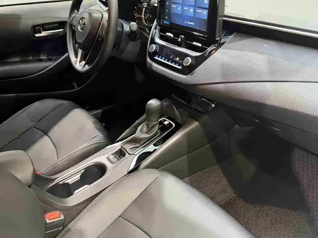 Toyota Corolla 2021 из CN, фото 9